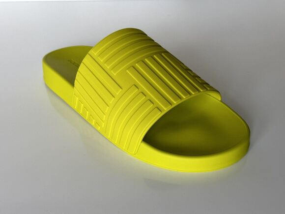 New $420 Bottega Veneta Men\'s Rubber Kiwi Slides Sandals 13 US (46 Euro) 690105 main image 6